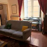 לינה וארוחת בוקר Palazzo Malaspina 3*
