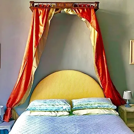 Palazzo Malaspina Alojamento de Acomodação e Pequeno-almoço