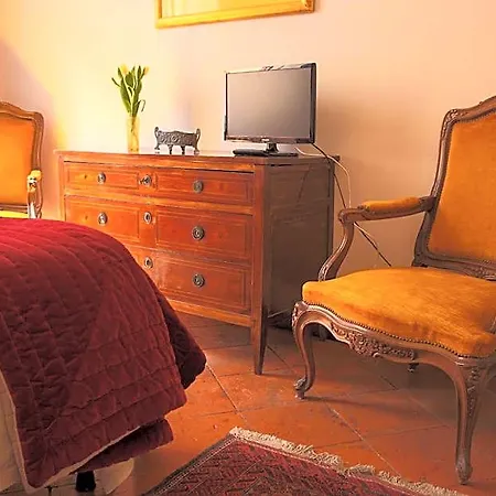 Alojamento de Acomodação e Pequeno-almoço Palazzo Malaspina 3*