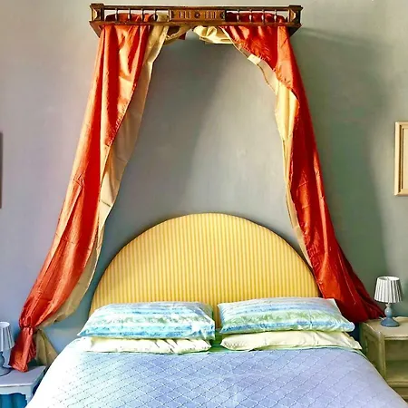 Palazzo Malaspina 3*