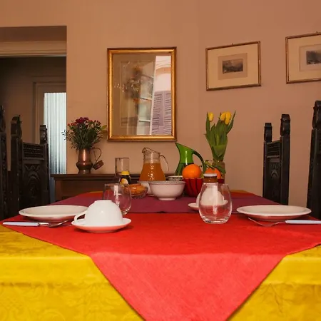 Nocleg ze śniadaniem Palazzo Malaspina