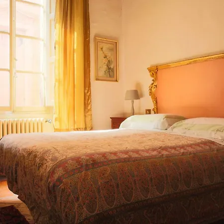 Palazzo Malaspina Bed & Breakfast *