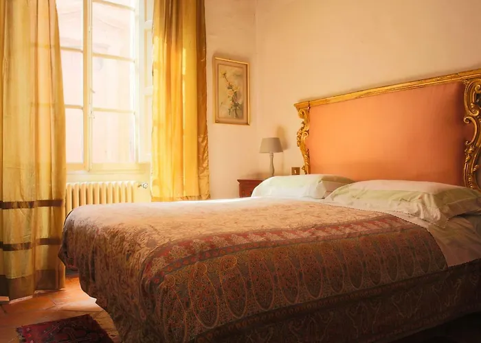 Palazzo Malaspina Bed & Breakfast 3*