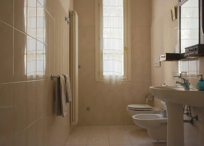 Palazzo Malaspina Bed & Breakfast